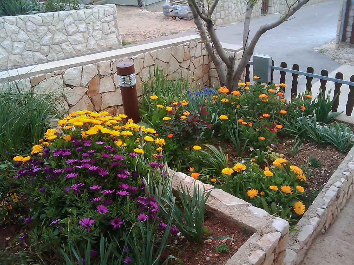 Apartmani Stambuk Mandre Exterior photo